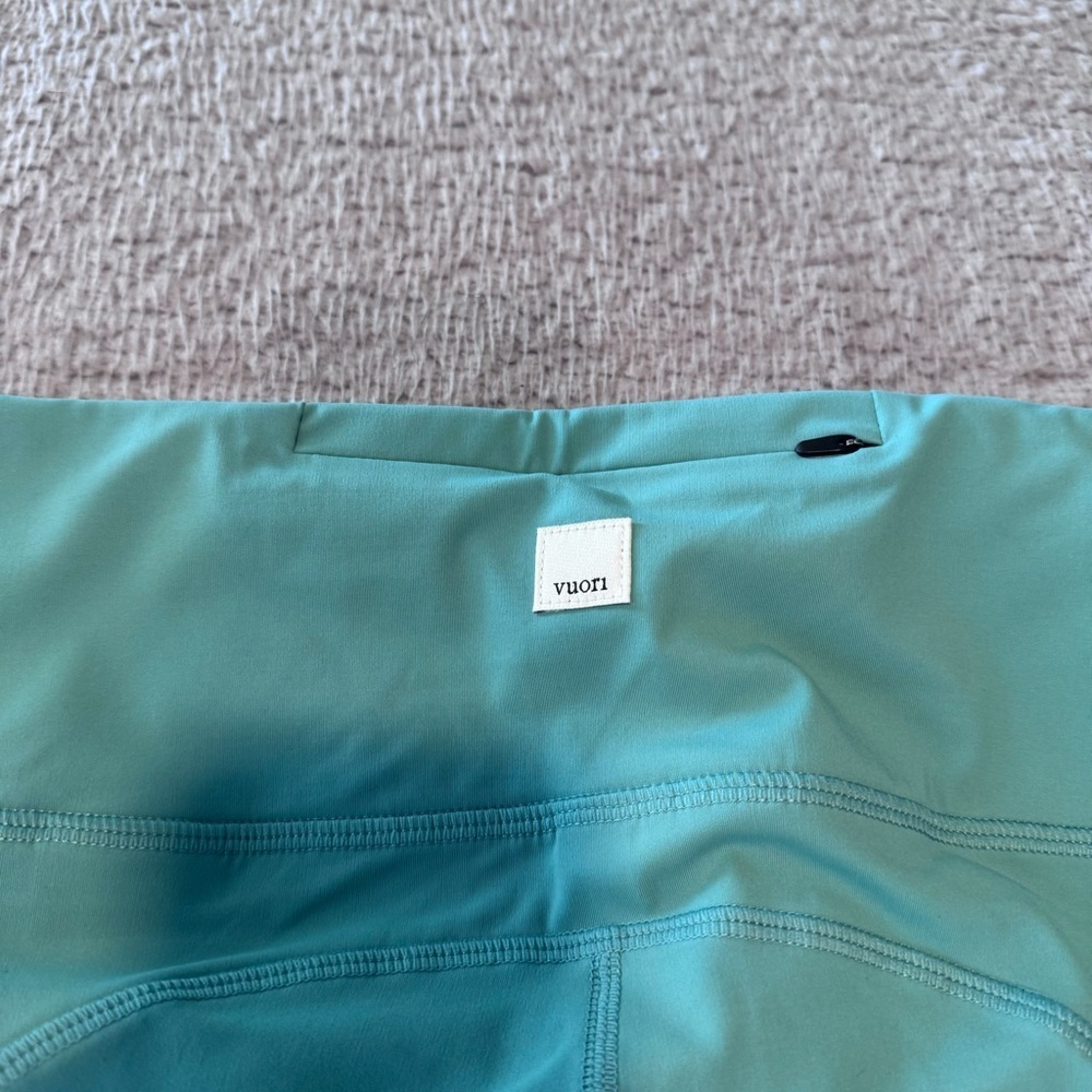 VUORI Stride Legging BASIL Green Size Medium Women's Performance Legging VW429 - Picture 10 of 13